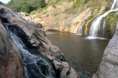 Chunchi Falls: A Natural Escape